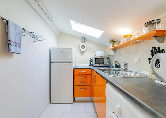 Perfect For Solo Travelers & Couple Apartmán *